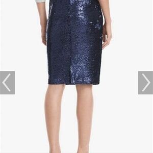 WHITE HOUSE BLACK MARKET SEQUIN PENCIL SKIRT